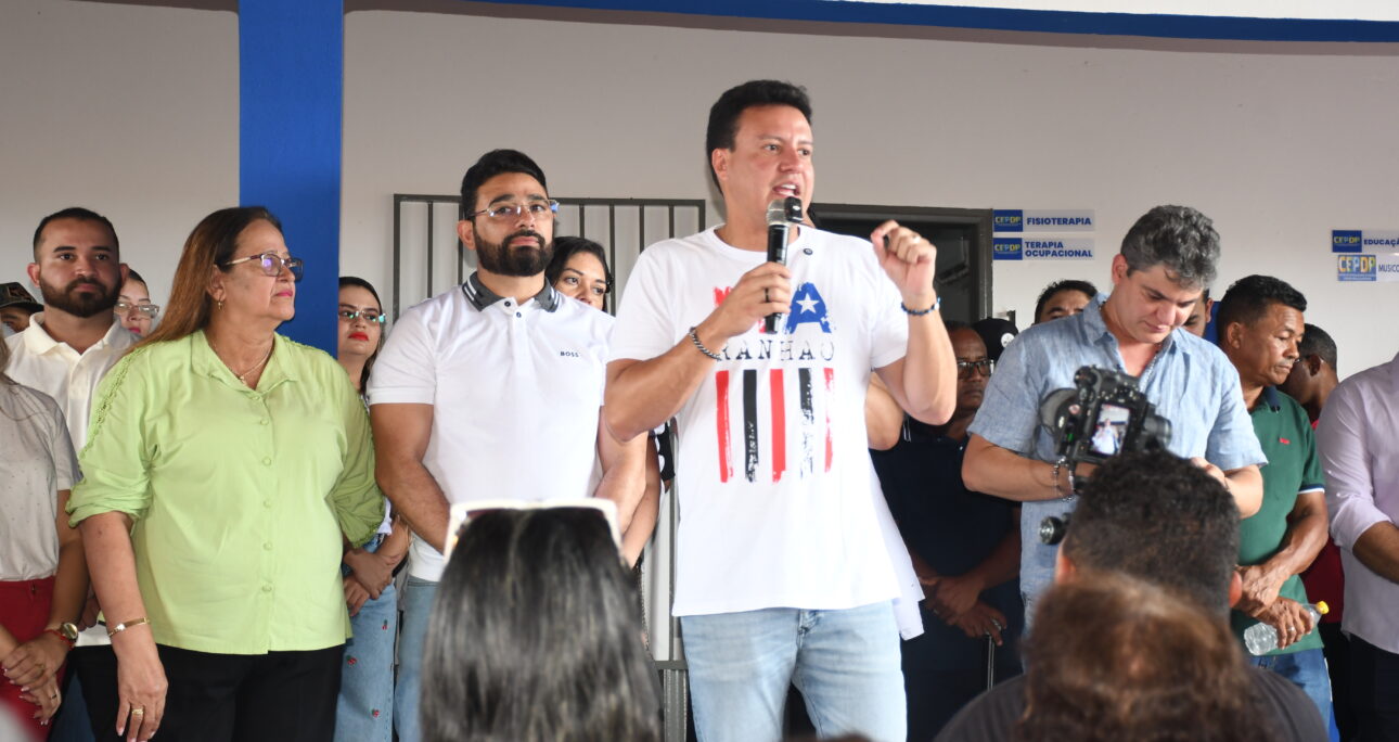 Vice-governador Felipe Camarão participa de entrega de obras em Peritoró a convite do prefeito Dr. Júnior