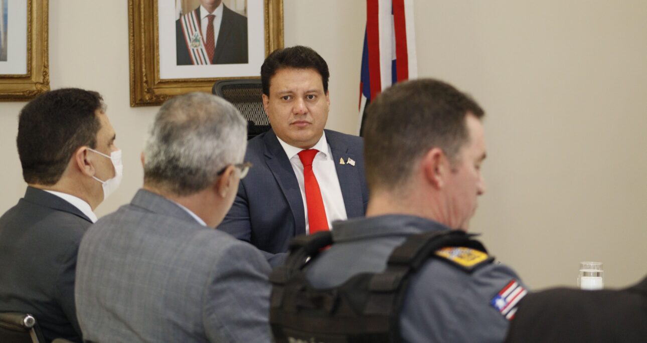 Felipe Camarão reúne com SSP e Secma para debater plano de segurança do Carnaval do Maranhão 2024