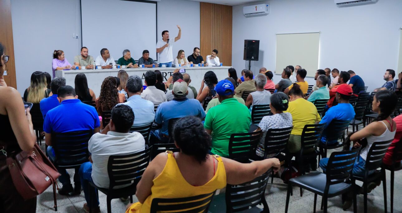 Felipe Camarão dialoga com pescadores e entidades da pesca, da região tocantina, sobre a MP nº 1303