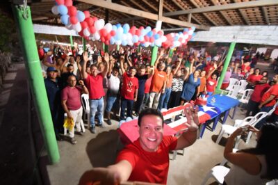 Felipe Camarão leva Diálogos pelo Maranhão ao povoado Varas, em Barreirinhas
