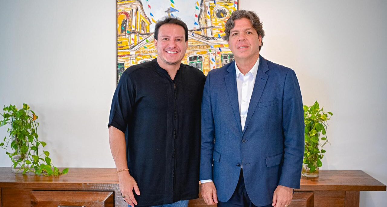 Felipe Camarão recebe visita do ministro das Comunicações Frederico de Siqueira