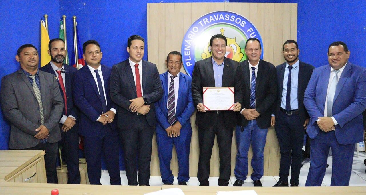 Felipe Camarão recebe Títulos de Cidadão e ouve lideranças quilombolas em cidades do Litoral Ocidental maranhense