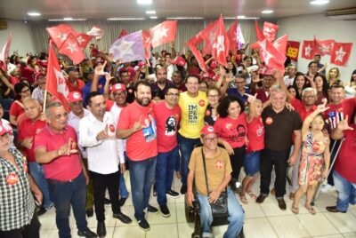 Em Imperatriz, Felipe Camarão entrega sua pré-candidatura ao Governo do Maranhão nas mãos do povo