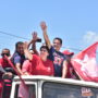 Felipe Camarão inaugura comitê em Barreirinhas e segue Rota do 13 nos Lençóis e no Baixo Parnaíba
