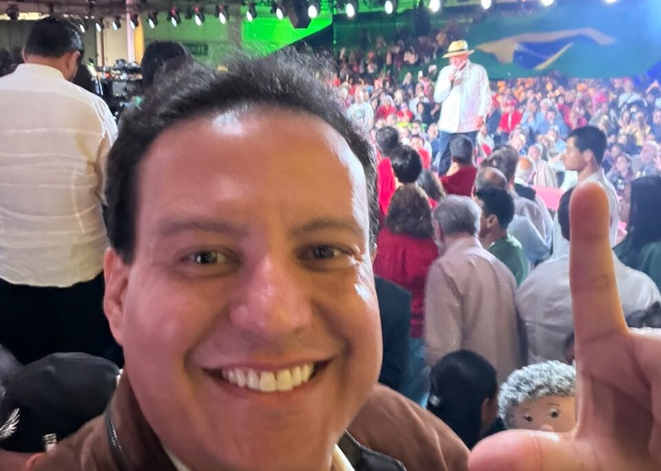 Felipe Camarão participa de Convenção Nacional do PT e fortalece aliança com Lula