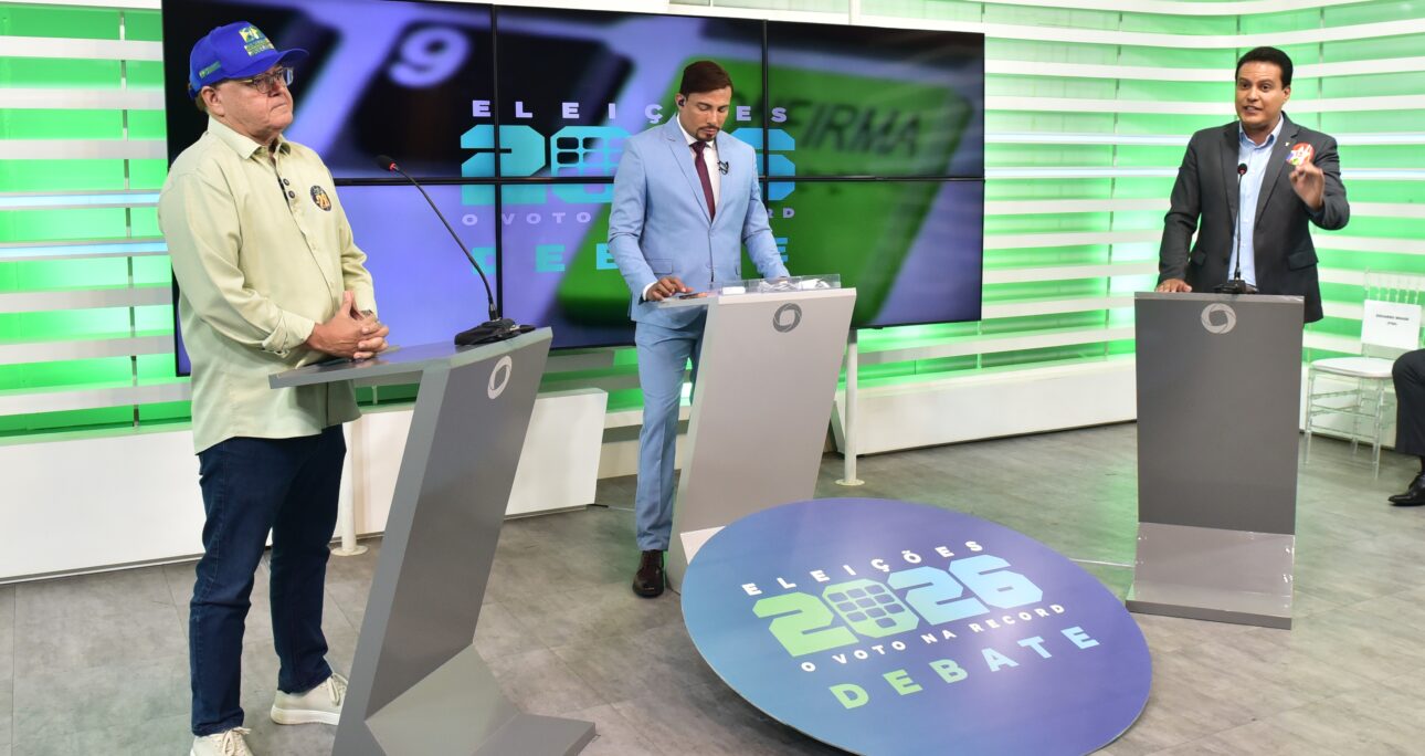 Felipe Camarão se destaca pelo preparo e propostas em debate da TV Cidade
