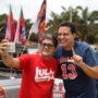 Camarão comanda carreatas do 13 e relembra avanços do Escola Digna na Baixada e Litoral Ocidental